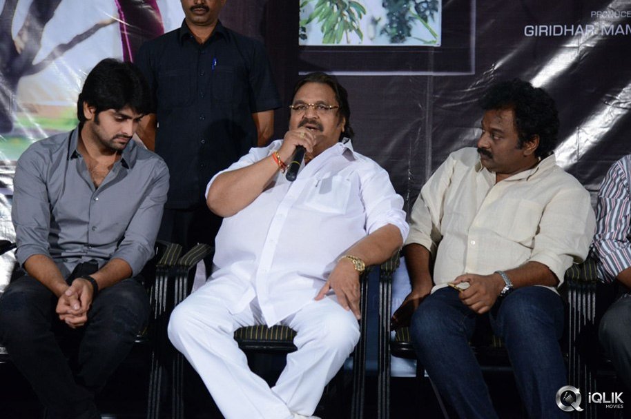 Lakshmi-Raave-Maa-Intiki-Movie-Teaser-Launch